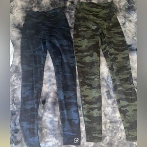 Bombshell camo leggings very good condition small